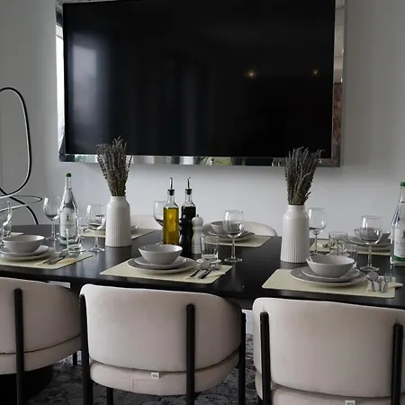 Luxury Loft I Pool, Whirlpool & Sauna I Close To Munich Apartment