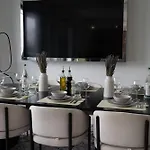 Luxury Loft I Pool, Whirlpool & Sauna I Close To Munich Apartament