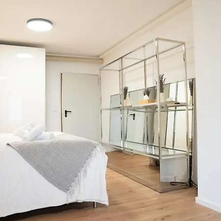 Luxury Loft I Pool, Whirlpool & Sauna I Close To Munich 아파트 *