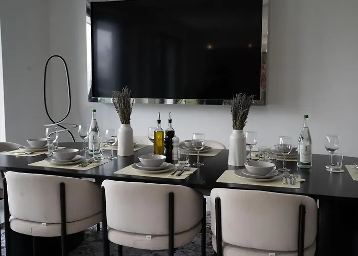 Luxury Loft I Pool, Whirlpool & Sauna I Close To Munich Lägenhet