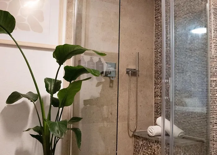 Luxury Loft I Pool, Whirlpool & Sauna I Close To Munich Lejlighed